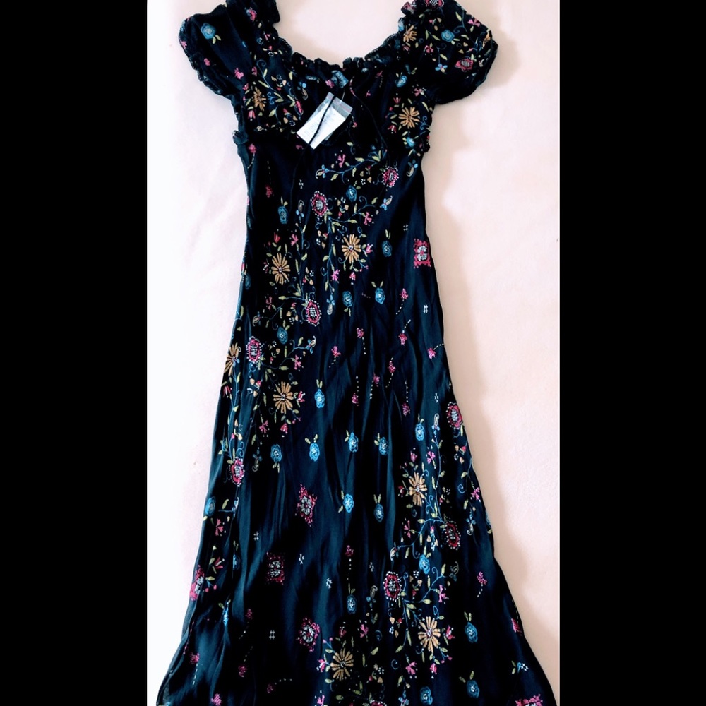 Boston Proper black & floral print maxi dress with bead detailing. Size 8.